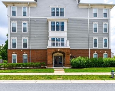 3910 Doc Berlin Drive - Photo Thumbnail 1