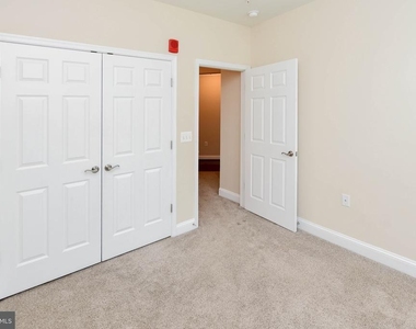 3910 Doc Berlin Drive - Photo Thumbnail 8
