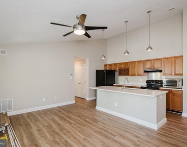 3100 Cardinal Way - Photo Thumbnail 10