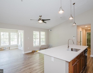 3100 Cardinal Way - Photo Thumbnail 5
