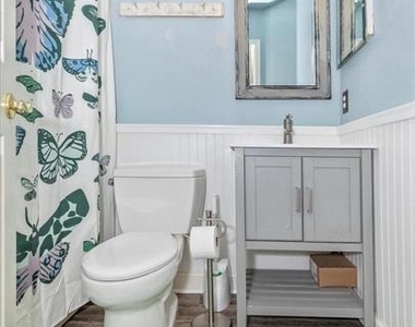 6338 Towncrest Court - Photo Thumbnail 16