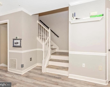 6338 Towncrest Court - Photo Thumbnail 15