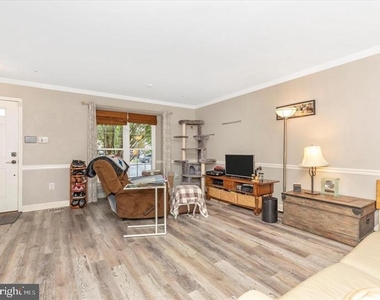 6338 Towncrest Court - Photo Thumbnail 1