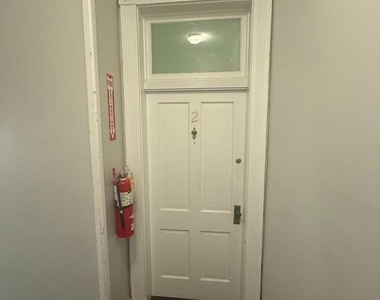 221 Market Street - Photo Thumbnail 4