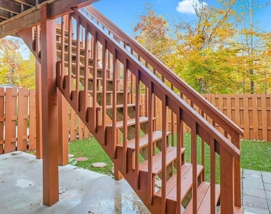 11540 Leland Place - Photo Thumbnail 10
