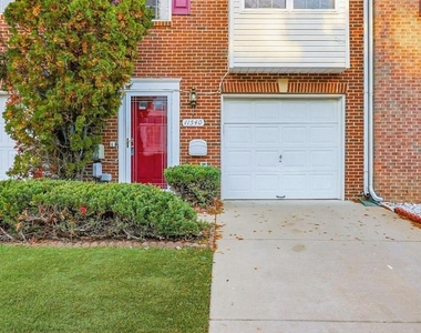 11540 Leland Place - Photo Thumbnail 5