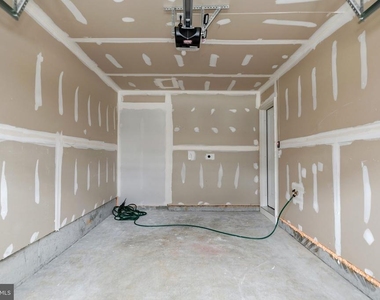 5616 Ludlow Place - Photo Thumbnail 14