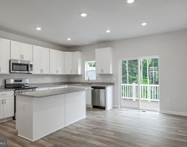 5616 Ludlow Place - Photo Thumbnail 16
