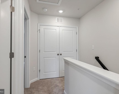 5616 Ludlow Place - Photo Thumbnail 44
