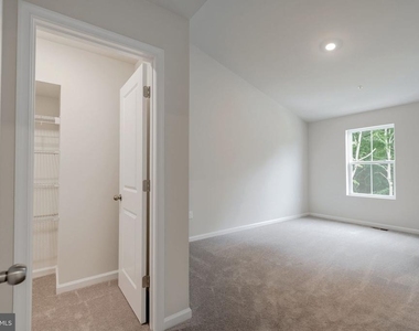 5616 Ludlow Place - Photo Thumbnail 36