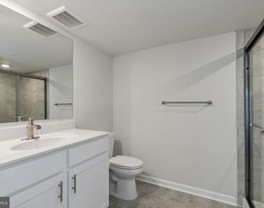 5616 Ludlow Place - Photo Thumbnail 10