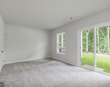 5616 Ludlow Place - Photo Thumbnail 8