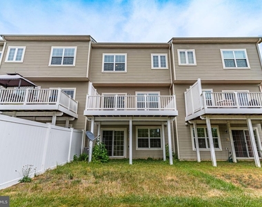 2895 Sedgemore Place - Photo Thumbnail 34
