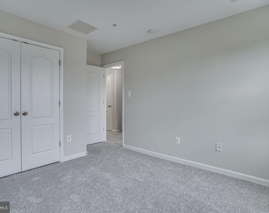 2895 Sedgemore Place - Photo Thumbnail 21