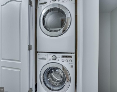 2895 Sedgemore Place - Photo Thumbnail 29