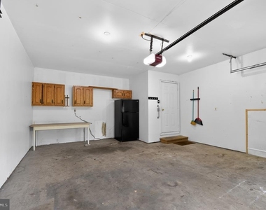 5118 Coach Court - Photo Thumbnail 15