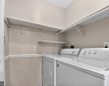 5118 Coach Court - Photo Thumbnail 13