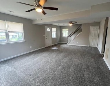 8828 Erie Avenue - Photo Thumbnail 2