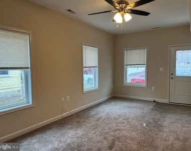 8925 Erie Avenue - Photo Thumbnail 2