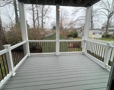 8925 Erie Avenue - Photo Thumbnail 7