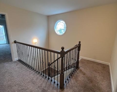 8925 Erie Avenue - Photo Thumbnail 23