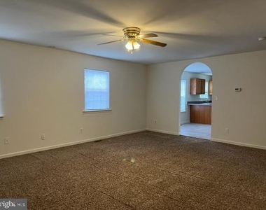 4017 15th Street - Photo Thumbnail 1