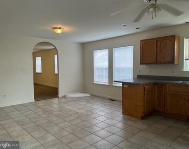4017 15th Street - Photo Thumbnail 3