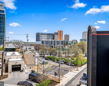 28 Allegheny Avenue - Photo Thumbnail 25
