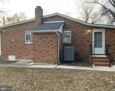 452 Graythorn Road - Photo Thumbnail 14