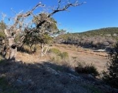 11403 Lakeside Dr - Photo Thumbnail 19