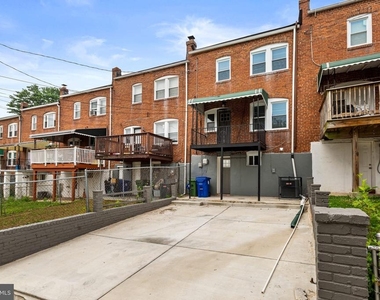 1015 Lyndhurst Street - Photo Thumbnail 33
