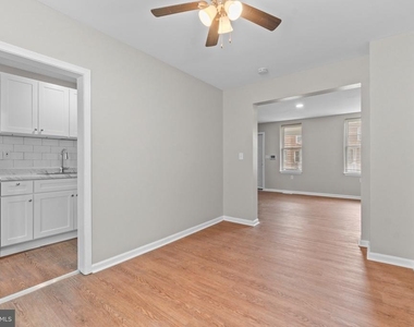 3427 Ravenwood Avenue - Photo Thumbnail 7