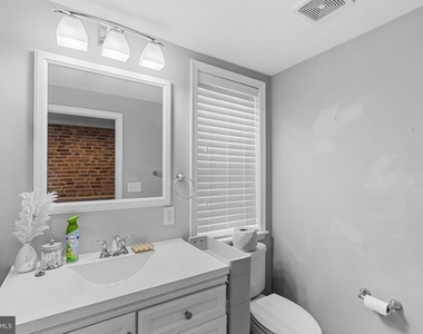 601 S Rose Street - Photo Thumbnail 23