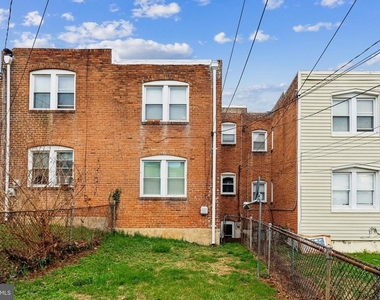 147 Denison Street - Photo Thumbnail 19