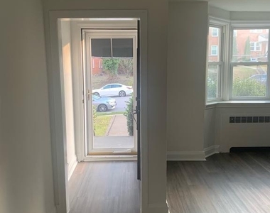 1008 E Lake Avenue - Photo Thumbnail 57