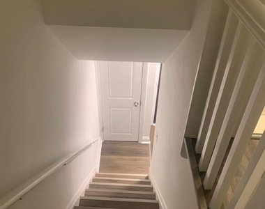 1008 E Lake Avenue - Photo Thumbnail 35