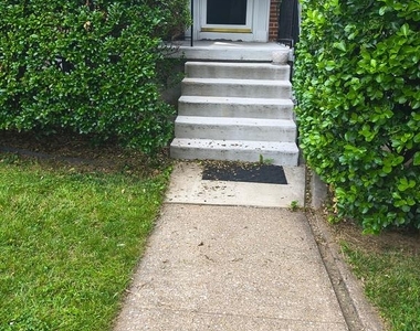 1008 E Lake Avenue - Photo Thumbnail 1
