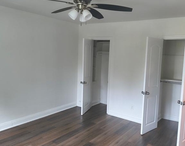1008 E Lake Avenue - Photo Thumbnail 41