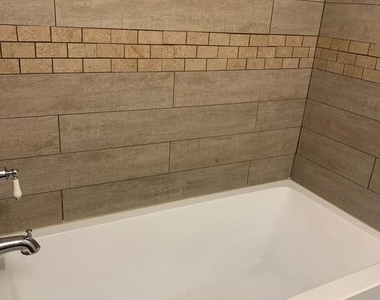 1008 E Lake Avenue - Photo Thumbnail 27