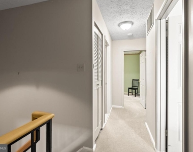 2114 Lang Drive - Photo Thumbnail 13