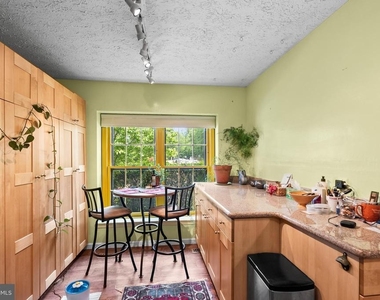 2114 Lang Drive - Photo Thumbnail 10