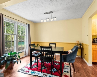 2114 Lang Drive - Photo Thumbnail 6