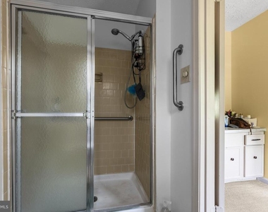 2114 Lang Drive - Photo Thumbnail 17