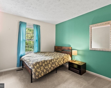 2114 Lang Drive - Photo Thumbnail 21
