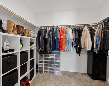 432 Tinto St - Photo Thumbnail 16