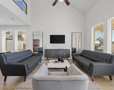 432 Tinto St - Photo Thumbnail 6