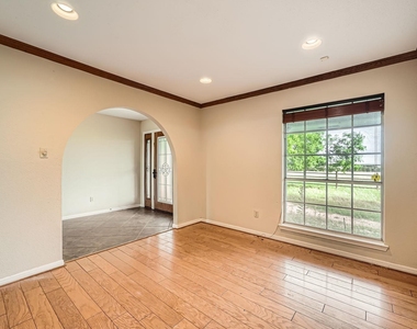 1850 County Road 105 - Photo Thumbnail 10