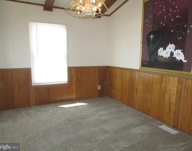 14446 Slim Street - Photo Thumbnail 8