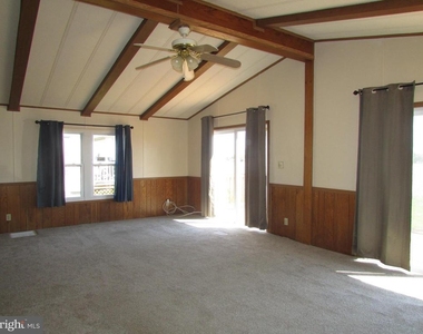 14446 Slim Street - Photo Thumbnail 6