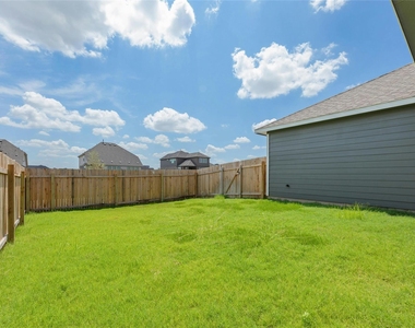 512 Clearlake Dr - Photo Thumbnail 32
